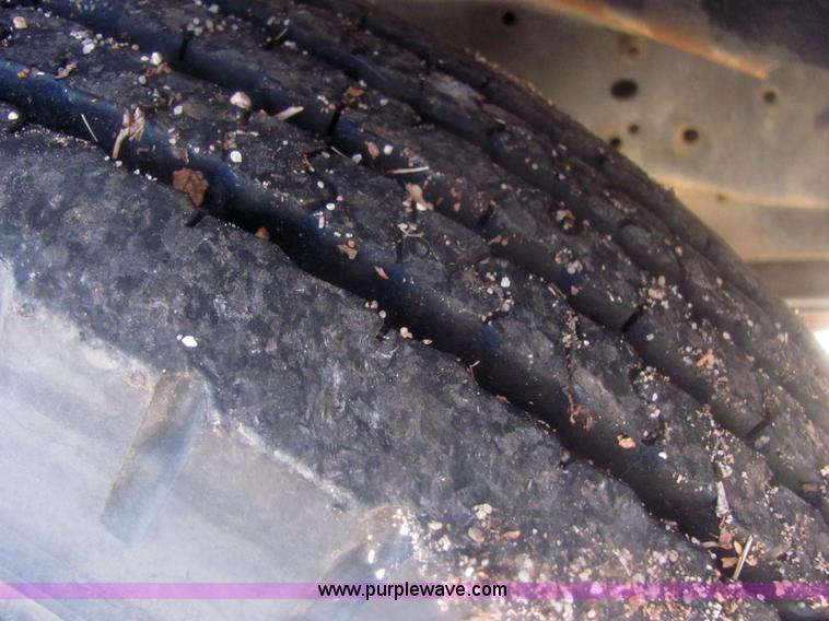 image for item 6823 1988 GMC Sierra C70 boom bucket truck