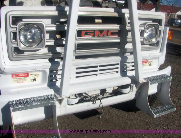 image for item 6823 1988 GMC Sierra C70 boom bucket truck