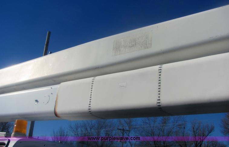 image for item 6823 1988 GMC Sierra C70 boom bucket truck