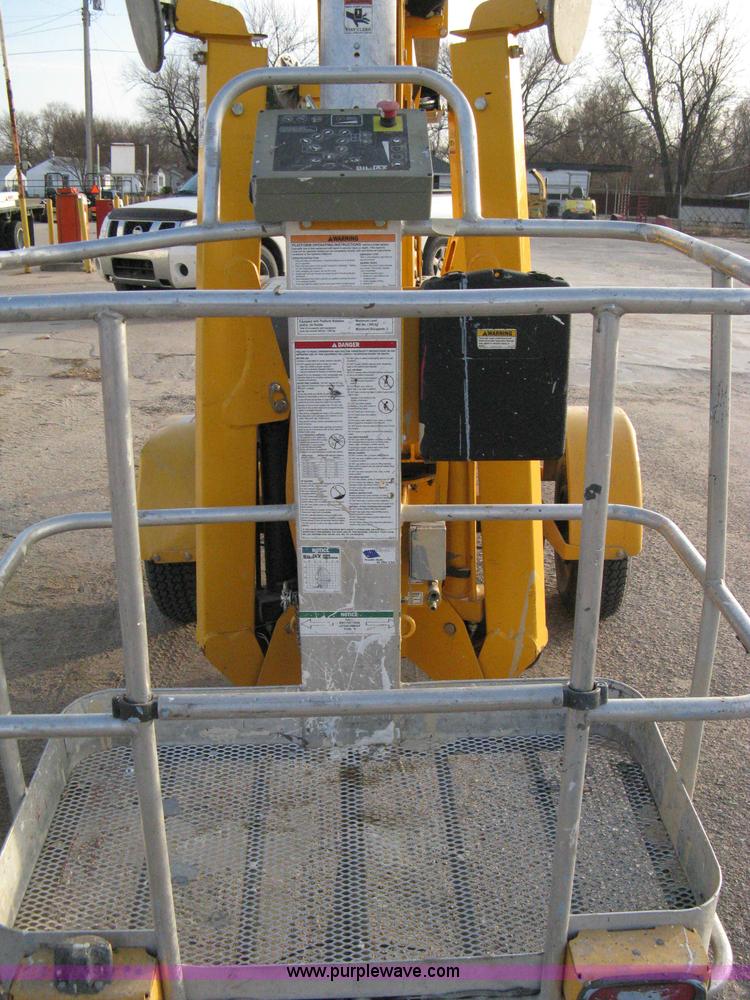 image for item 8080 2008 Bil-jax 3522A aerial lift