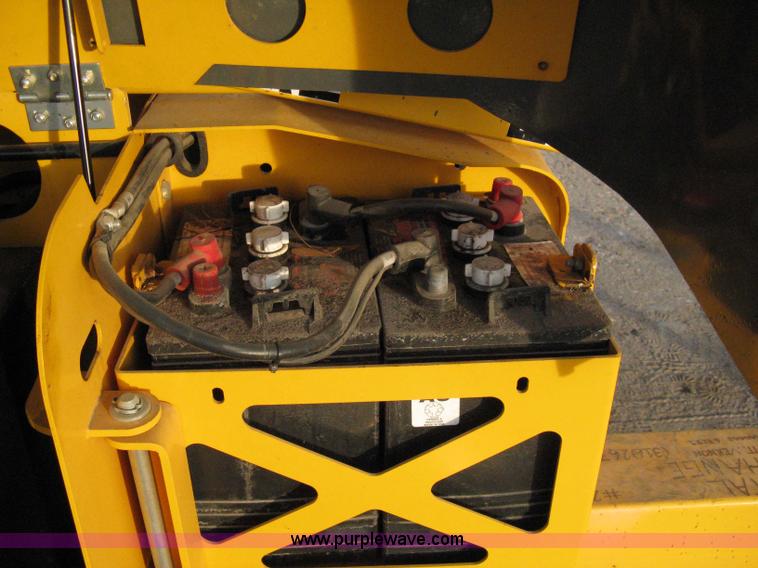 image for item 8080 2008 Bil-jax 3522A aerial lift