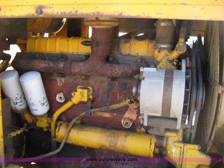 image for item 8099 International H60 wheel loader