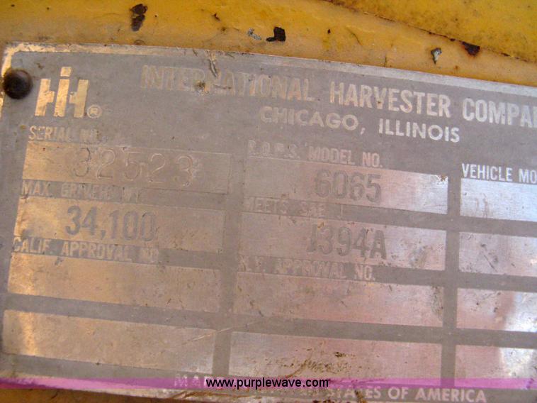 image for item 8099 International H60 wheel loader