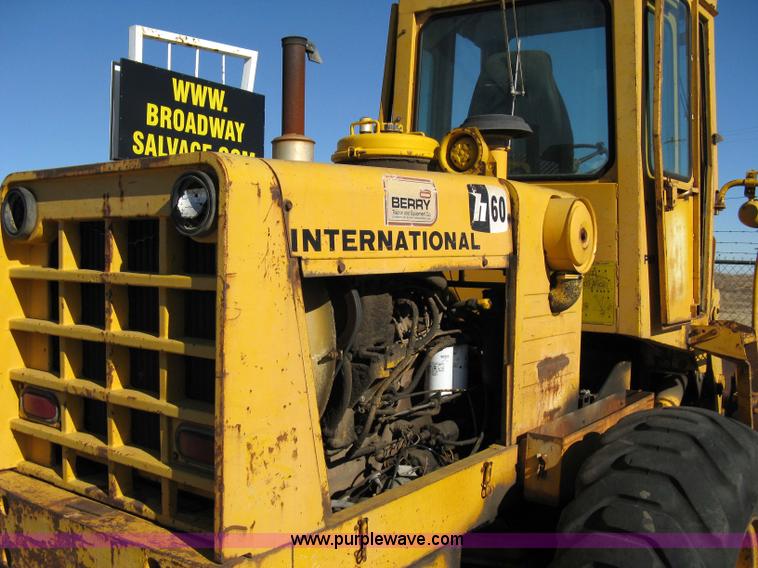 image for item 8099 International H60 wheel loader