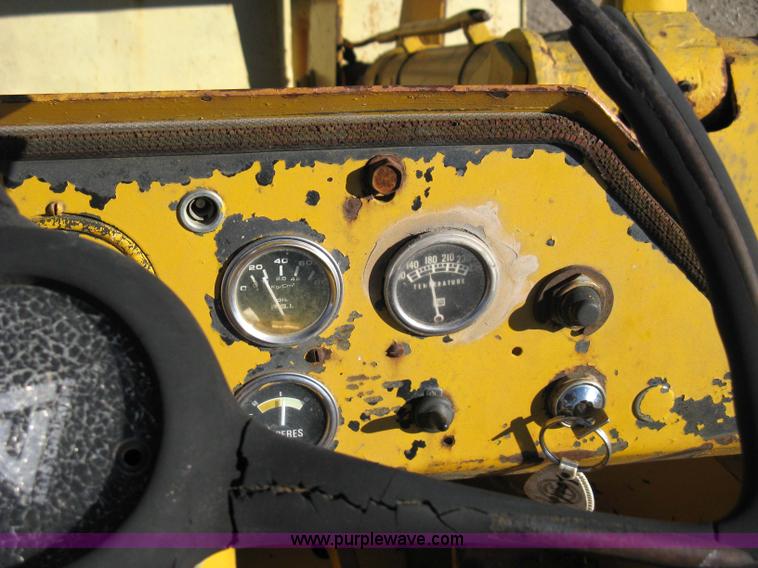 image for item 8100 1967 Allis-Chalmers 545 wheel loader