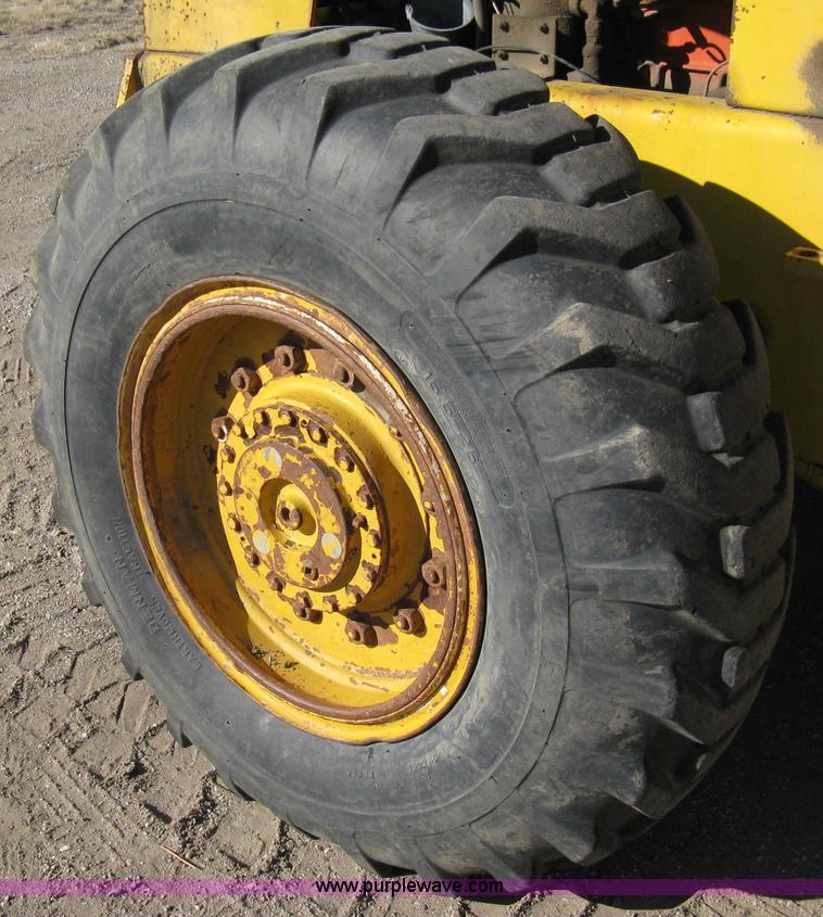 image for item 8100 1967 Allis-Chalmers 545 wheel loader