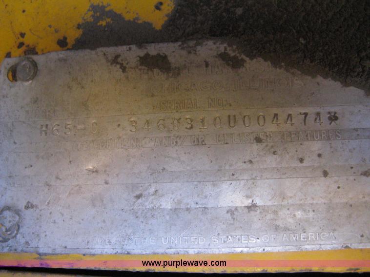 image for item 8102 International H65 wheel loader