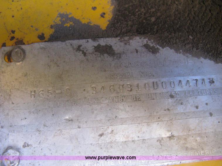 image for item 8102 International H65 wheel loader