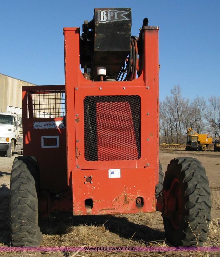 image for item 8103 1990 BPI SS-836B telehandler