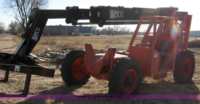 image for item 8103 1990 BPI SS-836B telehandler