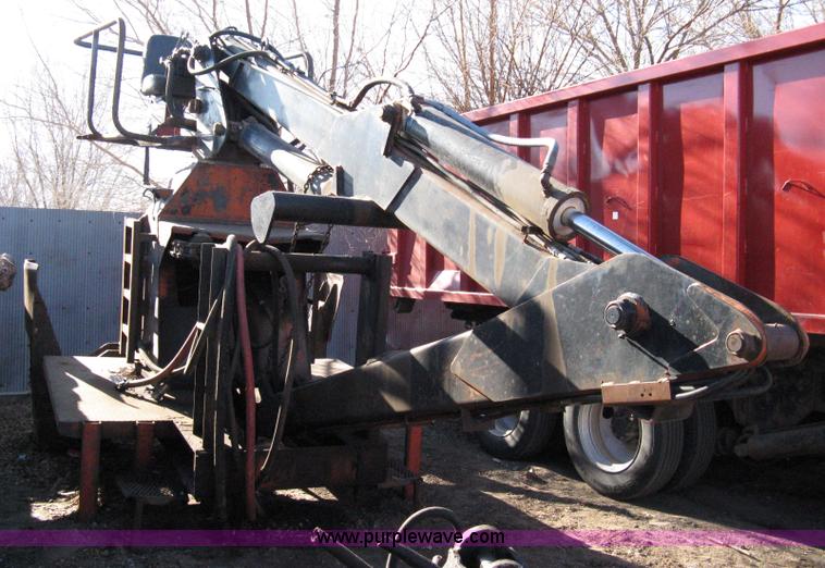 image for item 8104 Dunham L190-RR-L knuckle boom grapple lift