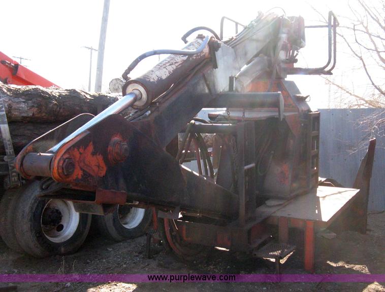 image for item 8104 Dunham L190-RR-L knuckle boom grapple lift