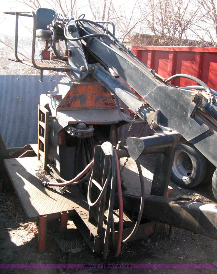 image for item 8104 Dunham L190-RR-L knuckle boom grapple lift