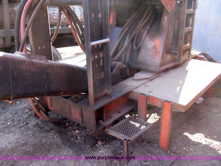image for item 8104 Dunham L190-RR-L knuckle boom grapple lift