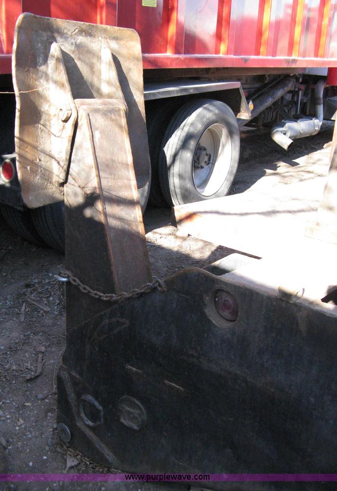 image for item 8104 Dunham L190-RR-L knuckle boom grapple lift