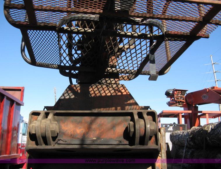 image for item 8104 Dunham L190-RR-L knuckle boom grapple lift