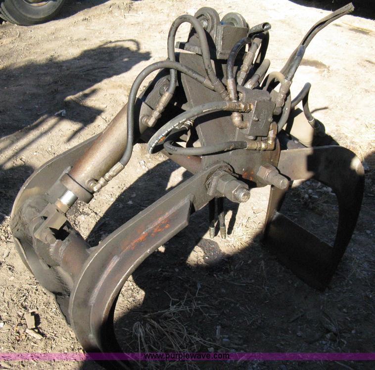 image for item 8104 Dunham L190-RR-L knuckle boom grapple lift