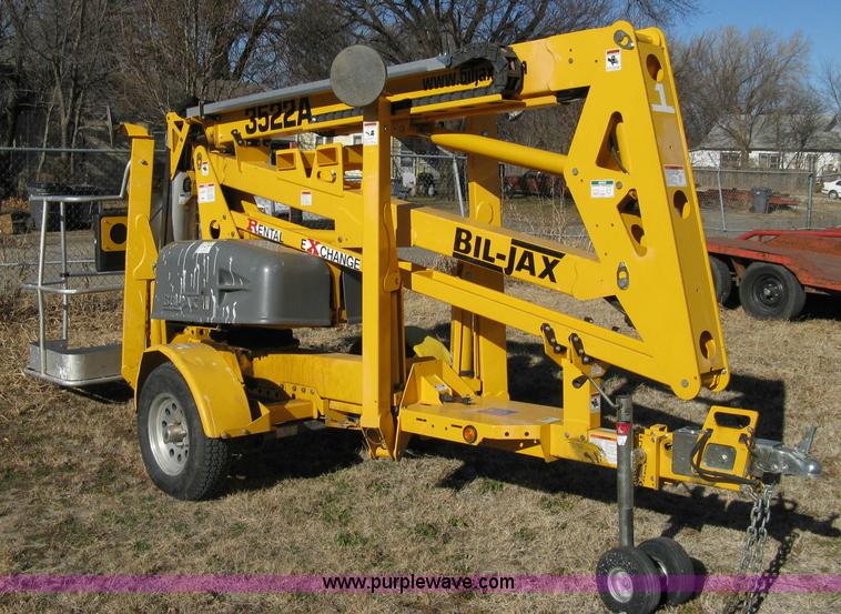 image for item 8106 2008 Bil-jax 3522A aerial lift
