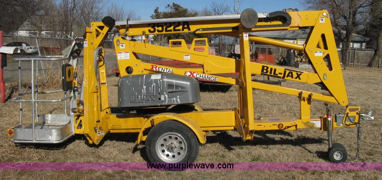 image for item 8106 2008 Bil-jax 3522A aerial lift