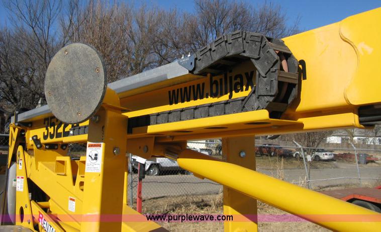 image for item 8106 2008 Bil-jax 3522A aerial lift