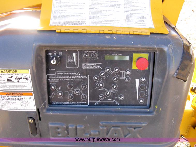 image for item 8106 2008 Bil-jax 3522A aerial lift