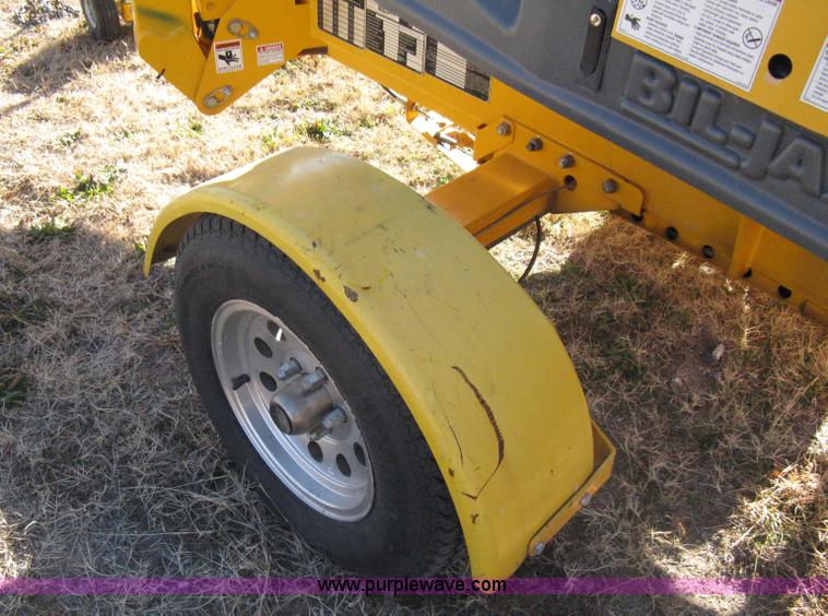 image for item 8106 2008 Bil-jax 3522A aerial lift