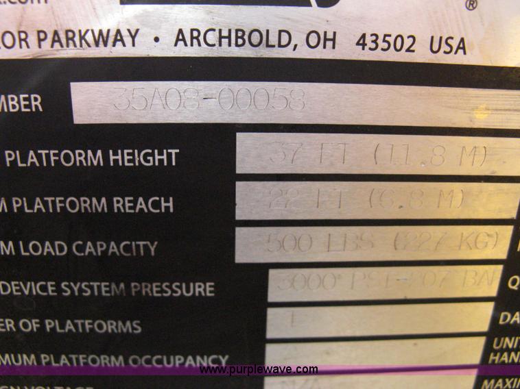 image for item 8106 2008 Bil-jax 3522A aerial lift