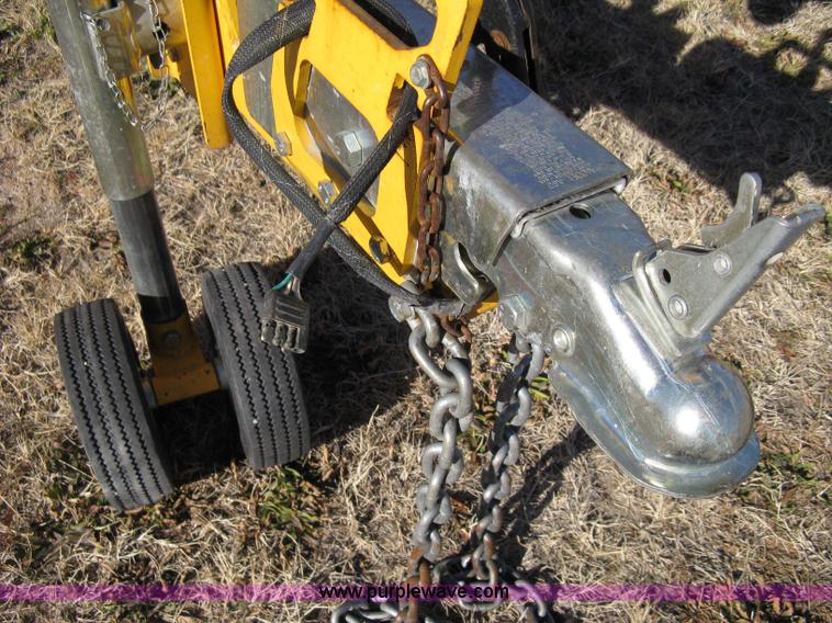 image for item 8106 2008 Bil-jax 3522A aerial lift