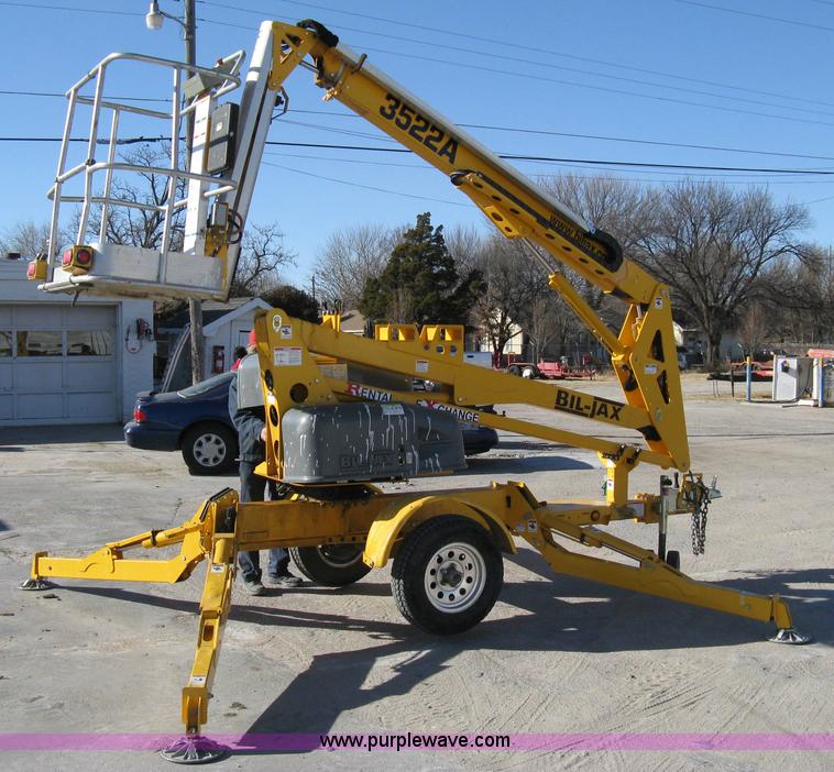image for item 8106 2008 Bil-jax 3522A aerial lift