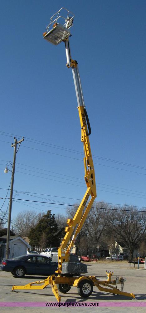image for item 8106 2008 Bil-jax 3522A aerial lift