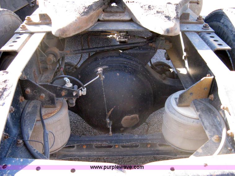 image for item 8108 1995 International 8100 semi truck