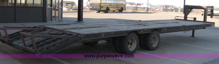 image for item 8109 1992 JFW goose neck flatbed trailer