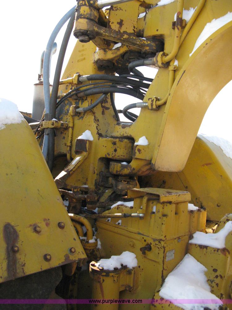 image for item 8110 1970 Caterpillar 621 scraper