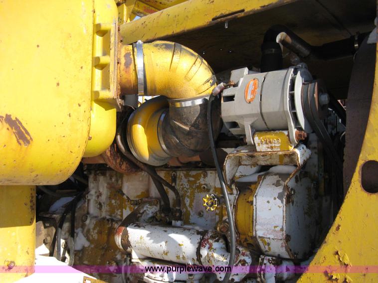 image for item 8110 1970 Caterpillar 621 scraper