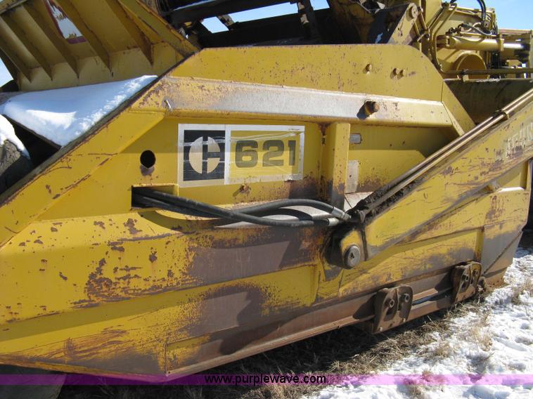 image for item 8110 1970 Caterpillar 621 scraper