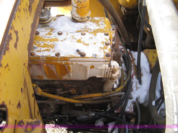 image for item 8110 1970 Caterpillar 621 scraper