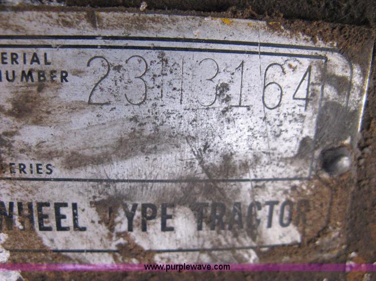 image for item 8110 1970 Caterpillar 621 scraper