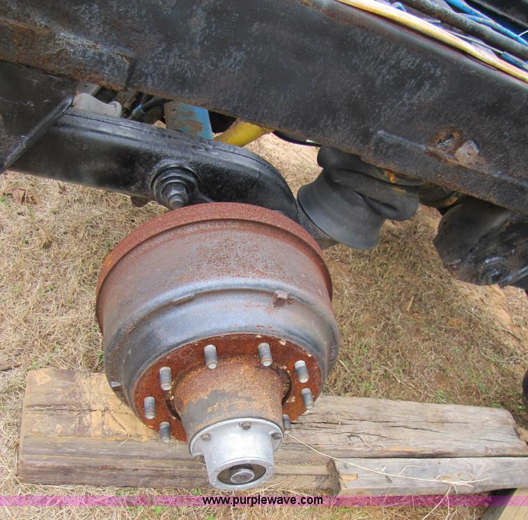 Hendrickson air ride trailer suspension in Palestine, TX Item 9008