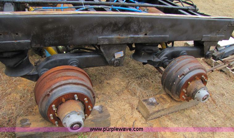 image for item 9008 Hendrickson air ride trailer suspension