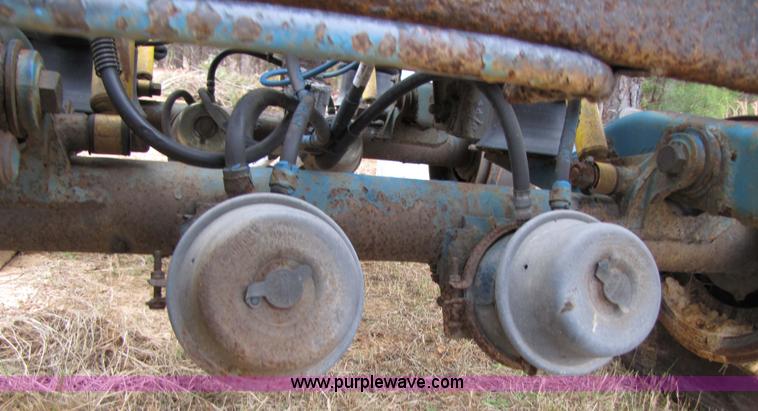 image for item 9008 Hendrickson air ride trailer suspension