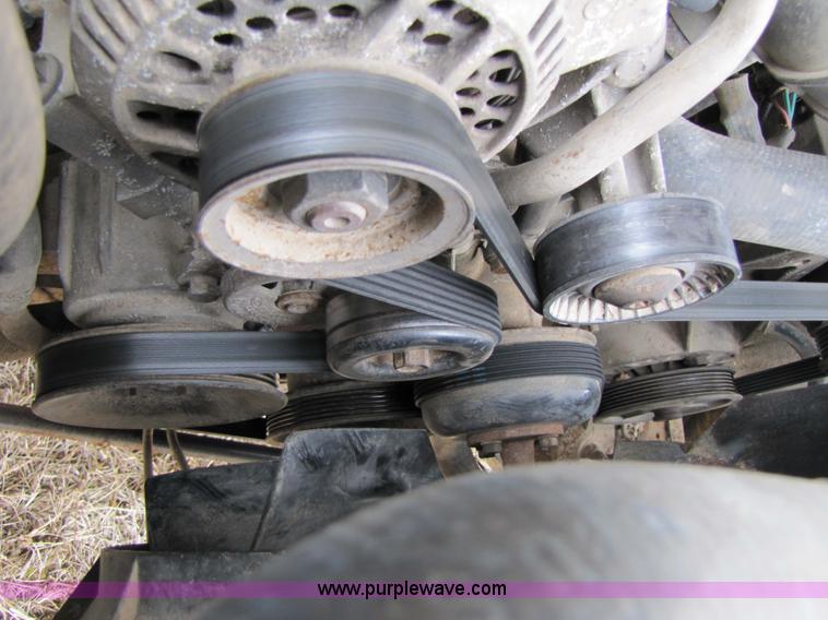 image for item 9009 1997 Ford F-250 Heavy Duty XL pickup truck