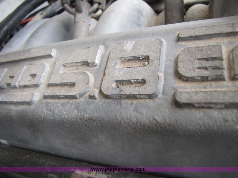 image for item 9009 1997 Ford F-250 Heavy Duty XL pickup truck