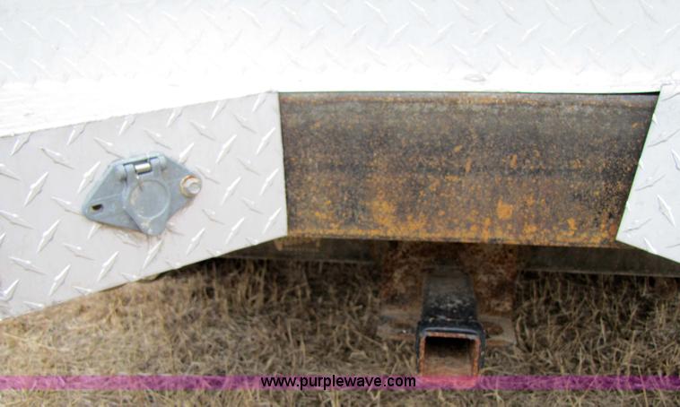 image for item 9009 1997 Ford F-250 Heavy Duty XL pickup truck