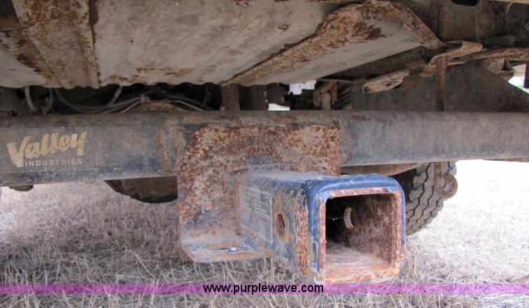 image for item 9009 1997 Ford F-250 Heavy Duty XL pickup truck