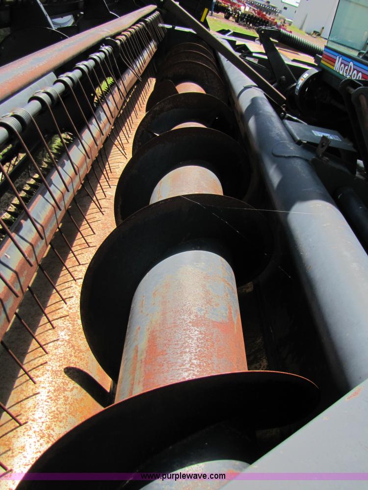 image for item 1001 1998 Mac Don 920 16' auger head