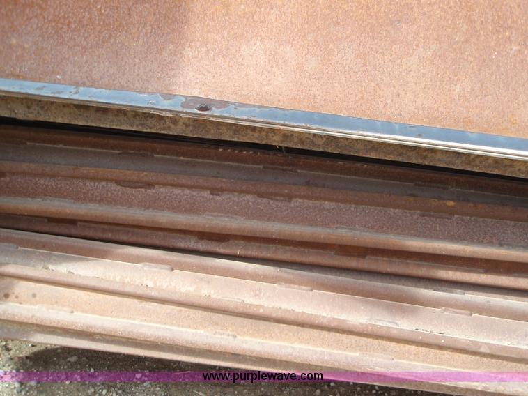 image for item 1001 1998 Mac Don 920 16' auger head