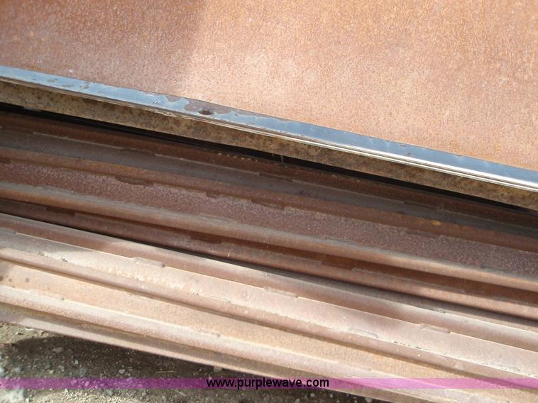 image for item 1001 1998 Mac Don 920 16' auger head