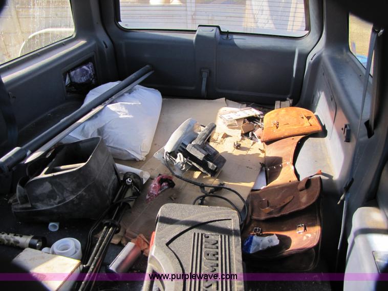 image for item 1021 1992 Ford Explorer