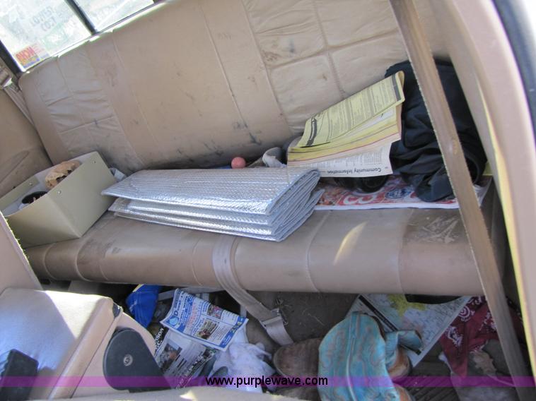 image for item 1023 1997 Dodge Ram 3500 extended cab pickup truck