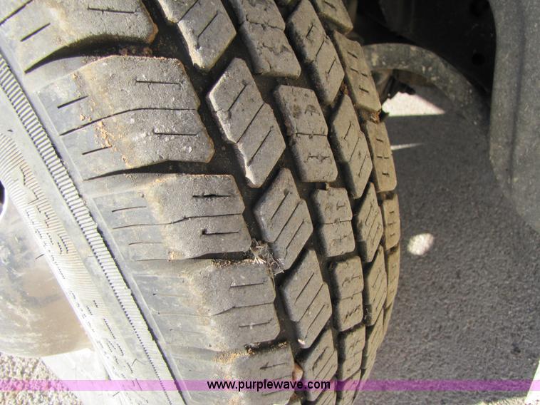 image for item 1023 1997 Dodge Ram 3500 extended cab pickup truck